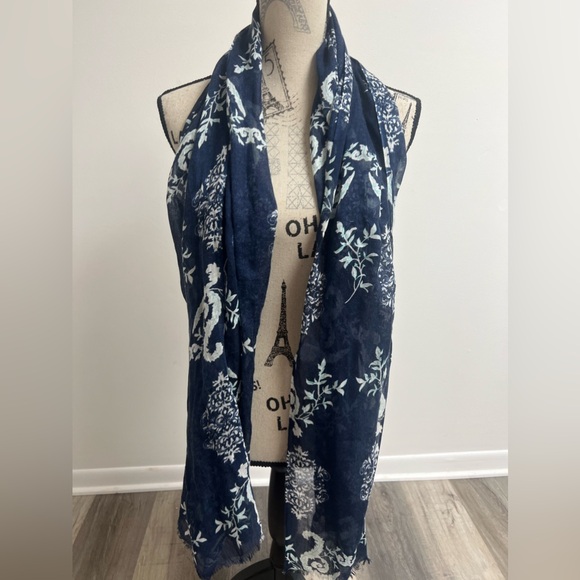 Y2k Blue Fashion Scarf! - Picture 4 of 14